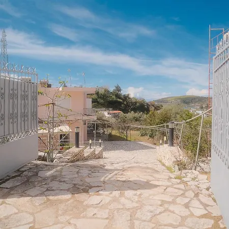 Rusha Family Apartment