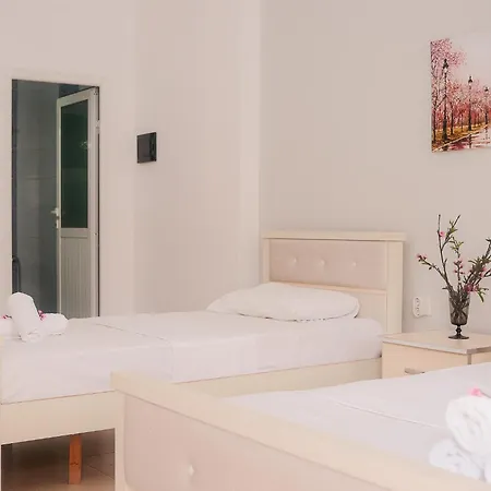 Rusha Family Apartment *